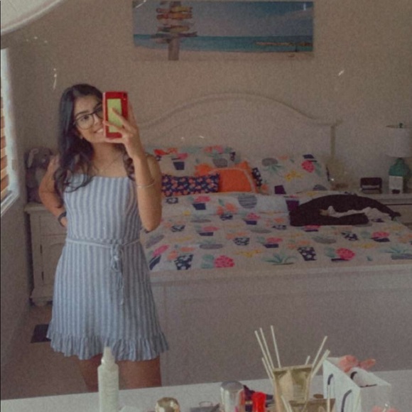 Meet your Posher, Sharon - Picture 1 of 1